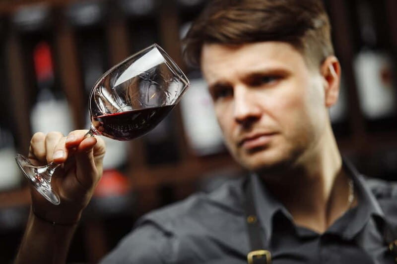 Sevilla: Fun Wine Tasting with an Spanish Sommelier - Key Points