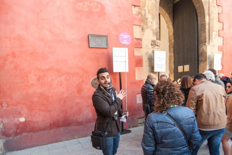 Seville: Alcázar and Cathedral Entry Ticket and Guided Tour - Who Would Enjoy This Tour?