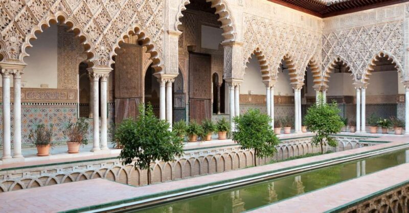 Seville Alcázar, Cathedral and Giralda Tour with Tickets - Key Points