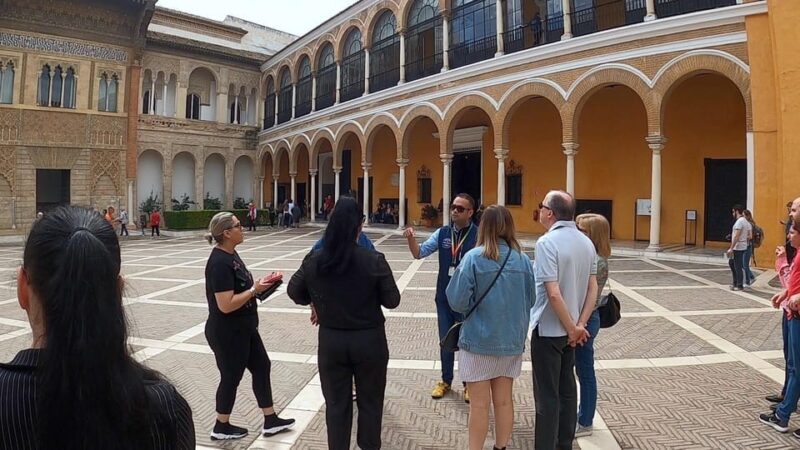 Seville: Alcazar of Seville guided tour with a Historian- - FAQ