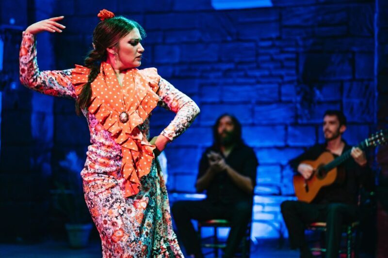Seville: Baraka Sala Flamenca Show with Drink in Triana - Final Thoughts: Who Should Consider This Flamenco Show?