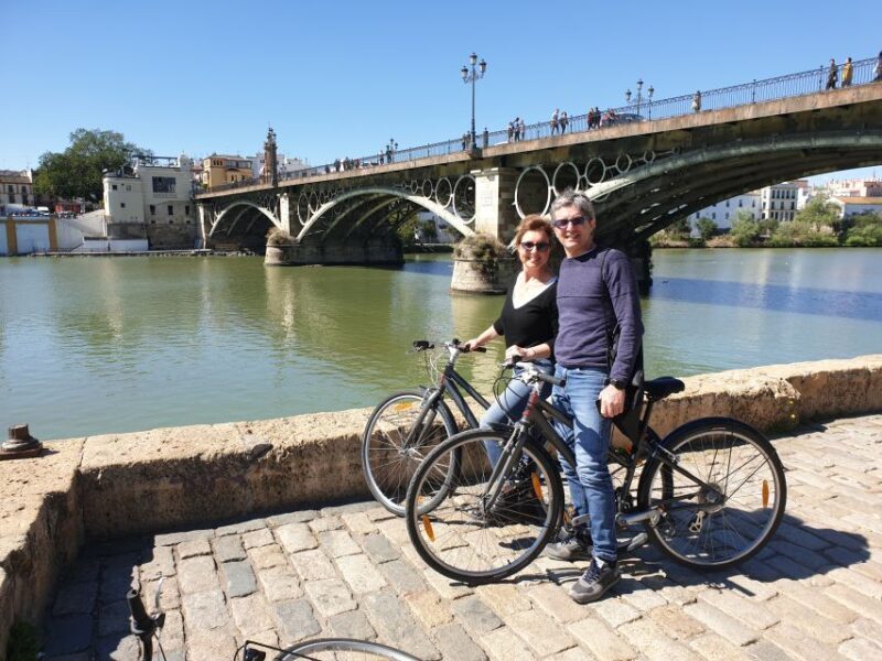 Seville: Bike Rental - In-Depth Review: Discovering Seville on Two Wheels