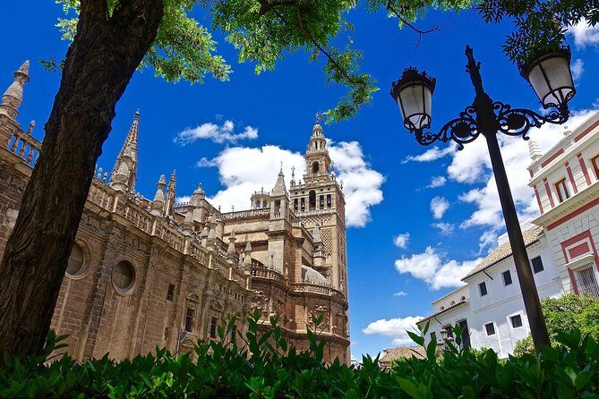 Seville Cathedral, Alcazar, and Jewish Quarter Skip-the-Line Combo Tour - Quick Overview