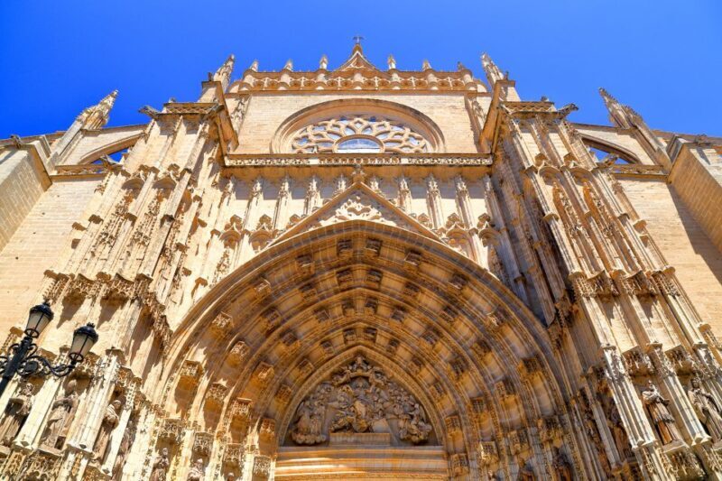 Seville: Cathedral and Alcázar Guided Tour - Who Should Consider This Tour?