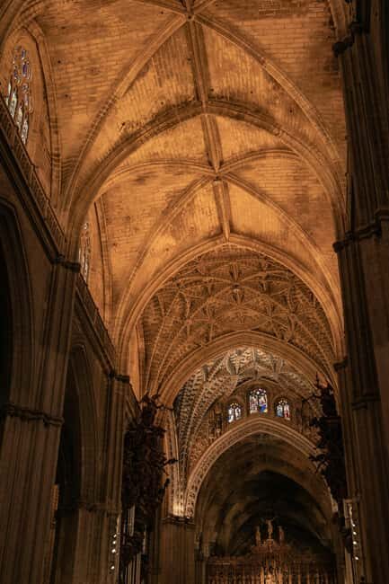 Seville: Cathedral & La Giralda Guided Tour with Tickets - FAQs