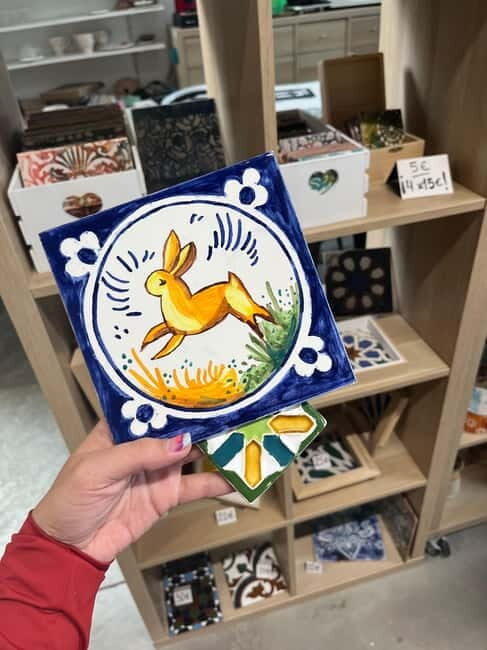 Seville: Ceramic Tile Workshop in Triana - FAQ
