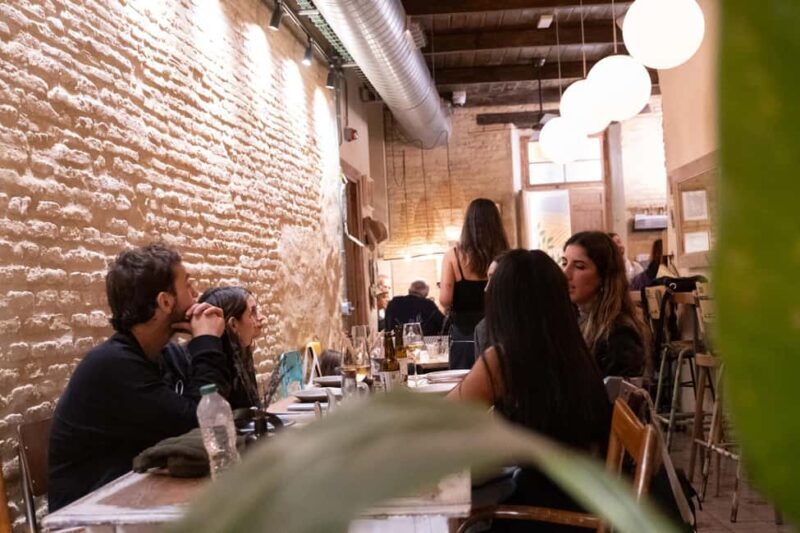 Seville: Early Dinner and Flamenco Show - Key Points
