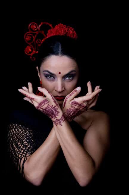 Seville: Flamenco Dance Class for Beginners at the Teatro Flamenco - FAQ