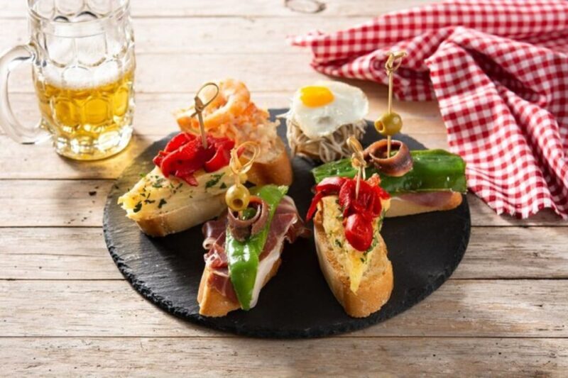 Seville: Flamenco Show and Tapas in Triana Private Tour - Detailed Review of the Tour Experience