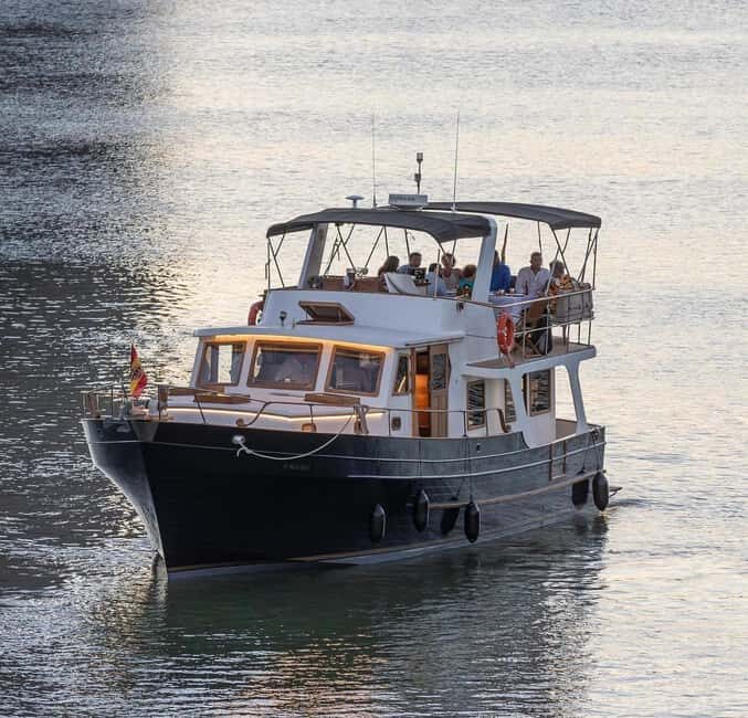 Seville: Flamenco Yacht Cruise with Tapas and Drinks - Exploring the Details of the Flamenco Yacht Cruise