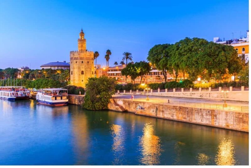Seville: FREE Walking Tour to Iconic Sites & Hidden Gems - Key Points
