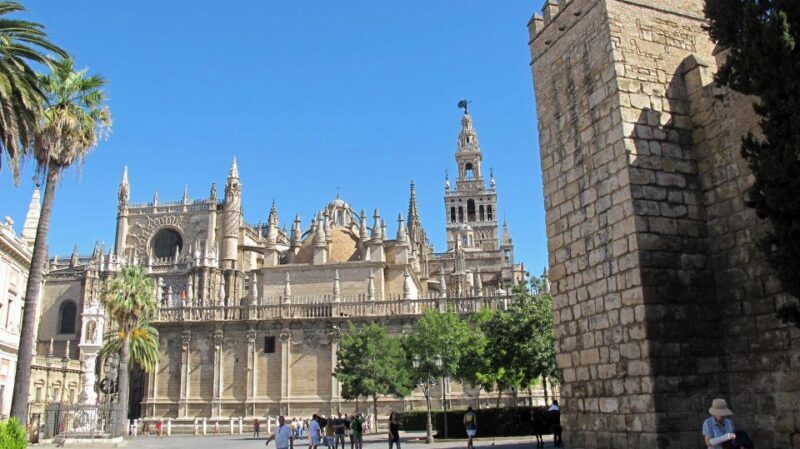 Seville: Guided Tour with Cathedral & Giralda Entrance - Frequently Asked Questions