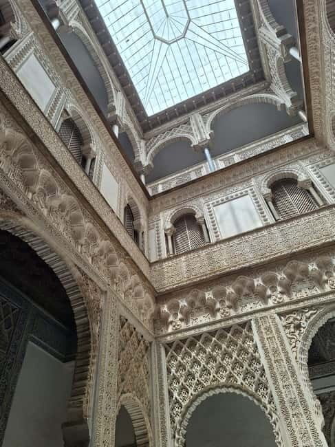 Seville: Guided visit to the Alcázar, Cathedral and Giralda - What’s Included and What You Should Consider