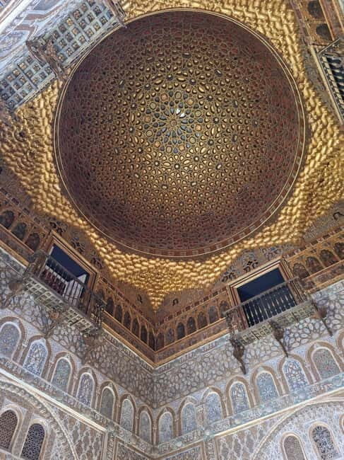 Seville: Guided visit to the Alcázar, Cathedral and Giralda - Practical Tips for Making the Most of Your Tour