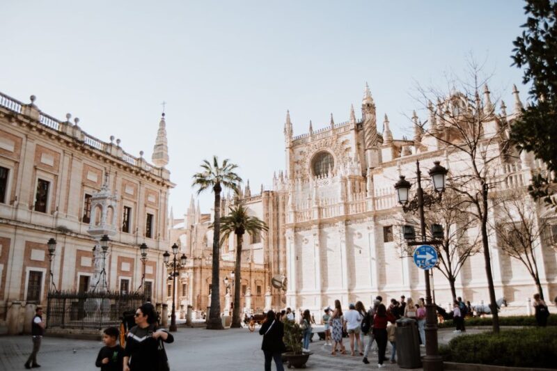 Seville Jewish Quarter walking tour: Santa Cruz District - A Detailed Look at the Seville Jewish Quarter Tour