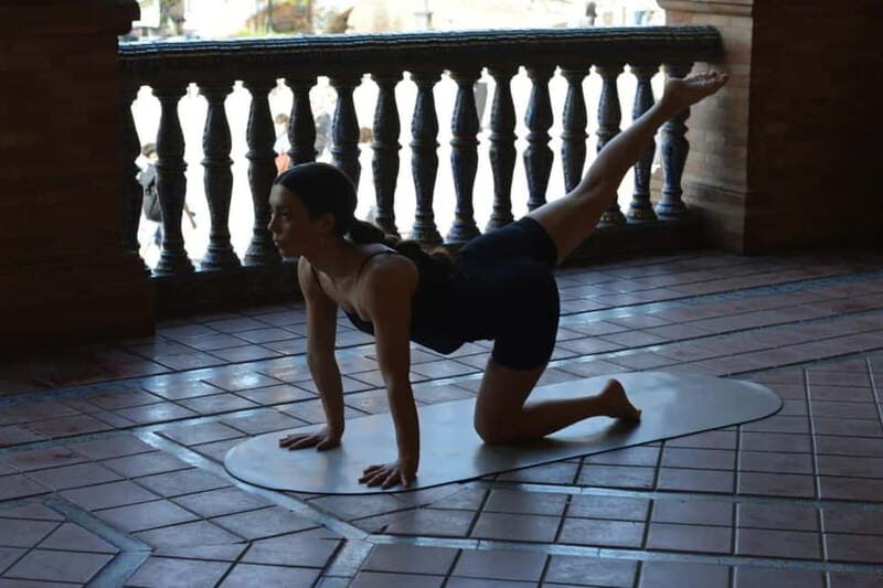Seville: Outdoor Yoga Class at Plaza de España with Brunch - Key Points