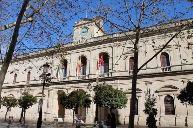 Seville: Paranormal Walking Tour in Spanish - Key Points
