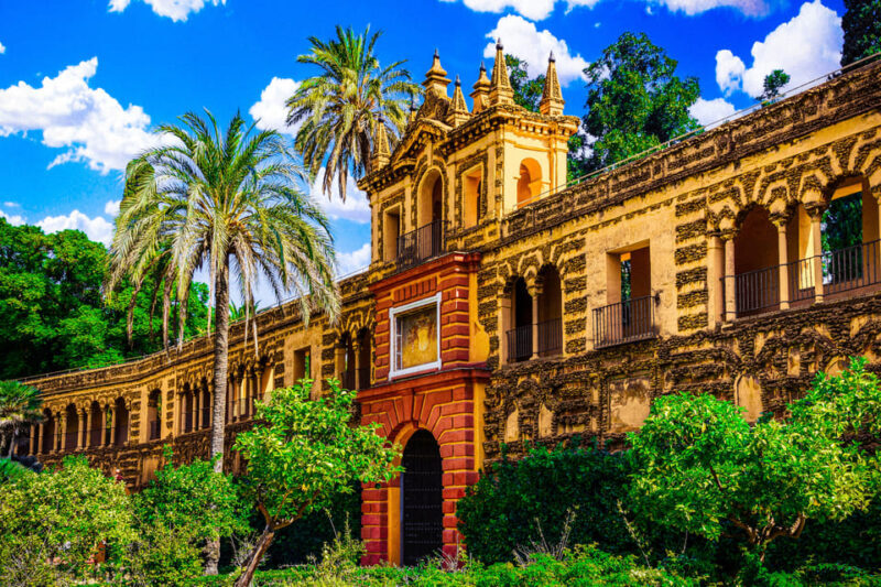 Seville: Priority Access Cathedral, Giralda & Alcázar Tour - Key Points