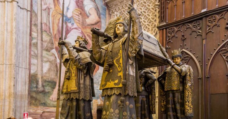 Seville: Small-Group Cathedral and Giralda Tour with Tickets - Exploring Seville’s Cathedral and Giralda Tower: An Authentic and Insightful Journey