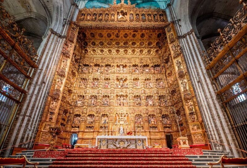 Seville: Small-Group Cathedral and Giralda Tour with Tickets - About This Tour