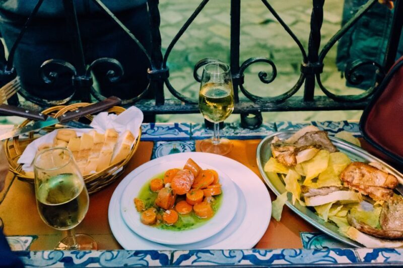 Seville: Tapas Tour Across the River in Triana - Seville: Tapas Tour Across the River in Triana