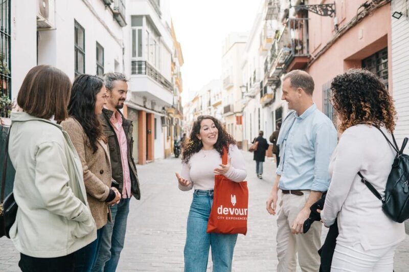 Seville: Triana Neighborhood Evening Tapas Tour - What to Expect from the Tour Itinerary