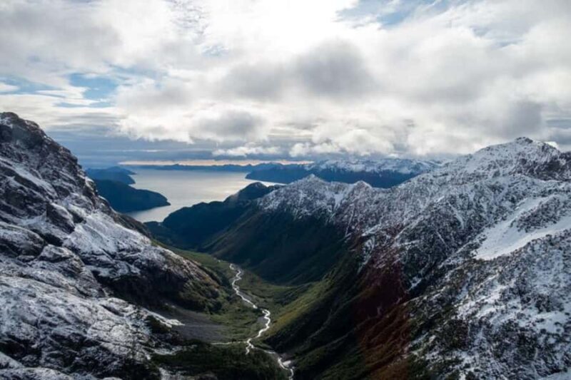 Seward: Alpine Hike and Picnic Helicopter Tour - The Experience in Detail