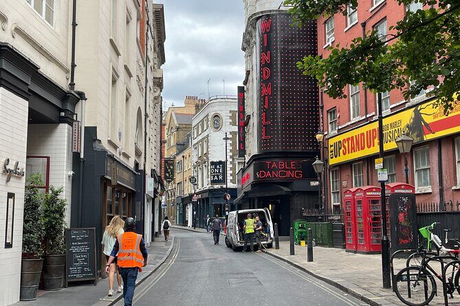 Sex Pistols and Punk Music Walking Tour - Who Should Consider This Tour?