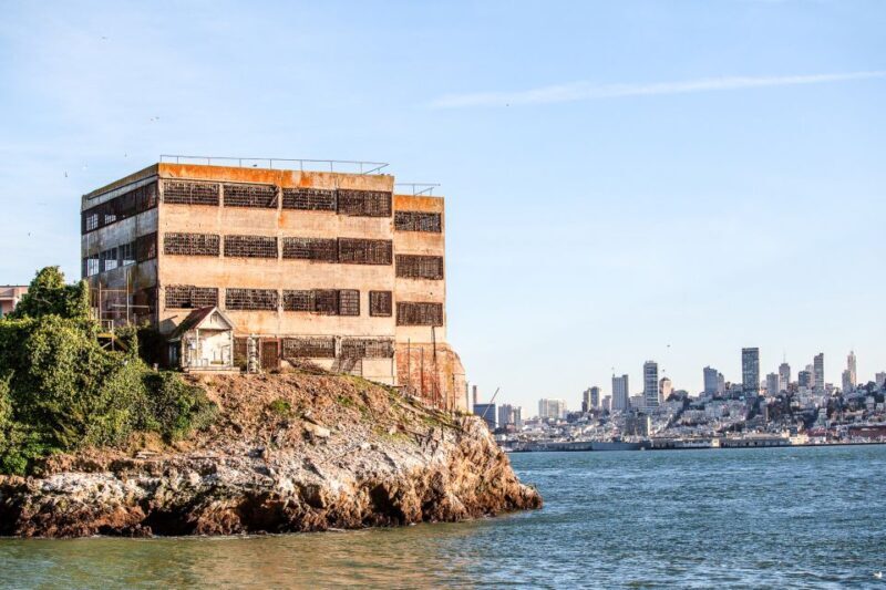 SF: Golden Gate Cruise & Hop-On Hop-Off Bus Tour (Save 15%) - The Details of the Tour Experience