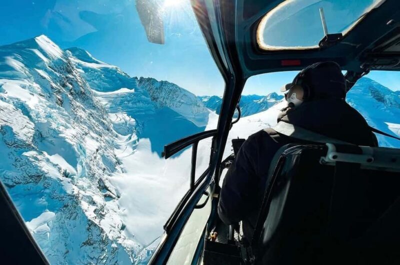 Shackleton Glacier Whiskey Endurance Flight - 50mins - An Inside Look at the Shackleton Glacier Whiskey Endurance Flight