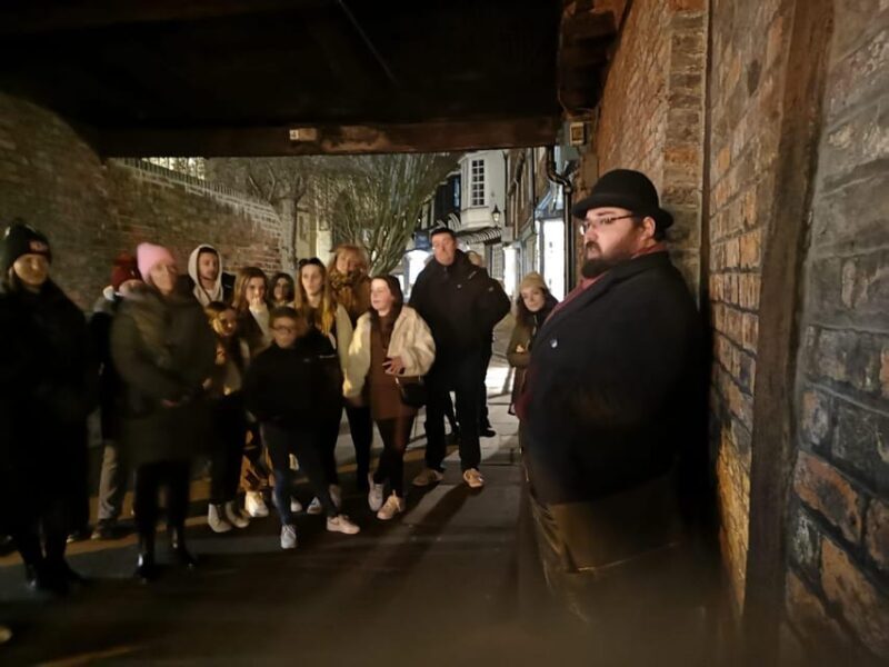 Shadows of York: Ghost Walk and Horrible History. - In The Sum Up