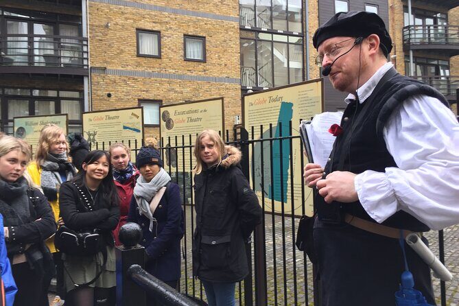 Shakespeare Walks - Exploring Shakespeare Walks: A Practical and Enriching Experience