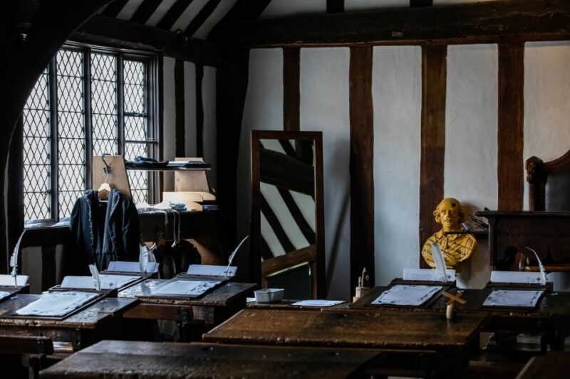 Shakespeare's Schoolroom and Guildhall Entrance Tickets - The Sum Up