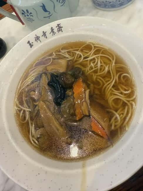 Shanghai: 3-hour Street Food and Temple Tour - A Detailed Look at the Tour