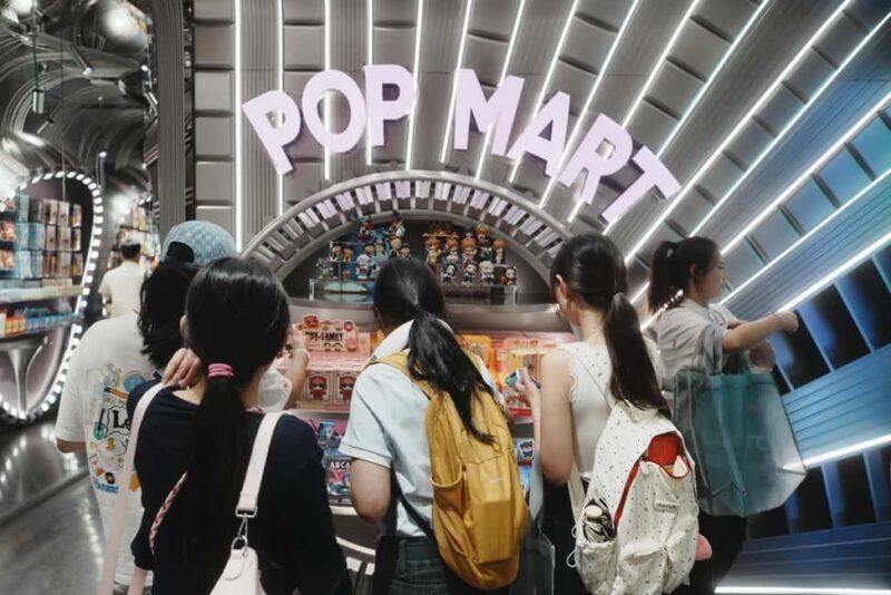 Shanghai: Anime and Pop Culture Tour with Shopping - Joy City: Shopping, Fun, and a Rooftop Ferris Wheel
