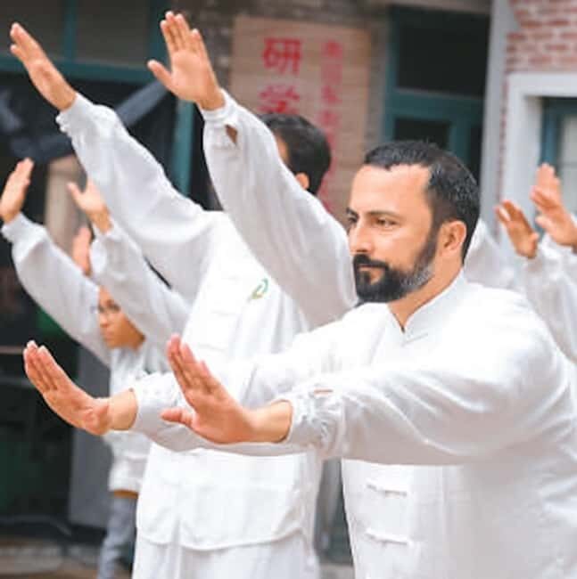 Shanghai: Baduanjin Qigong Class - Ancient Chinese Movement - Key Points