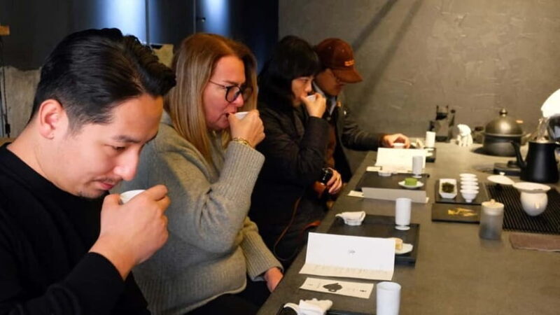 Shanghai: Chinese Tea Experience with Tasting and Relaxing - Authenticity & Cultural Insights