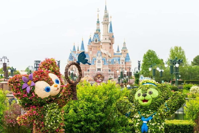 Shanghai: Disneyland Resort Entry Ticket with 8 Attractions - Key Points