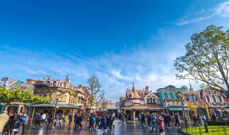 Shanghai: Disneyland Resort Entry Ticket with 8 Attractions - An In-Depth Look at the Shanghai Disneyland Tour