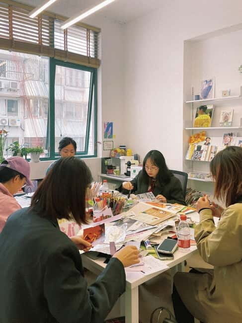 Shanghai: DIY-ZINE Workshop - Introduction to the Zine Workshop
