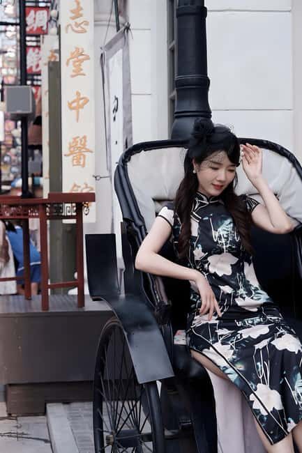 Shanghai: Film Park Private Tour with Tram Ride - Discover the Charm of 1920s Shanghai at Shanghai Film Park