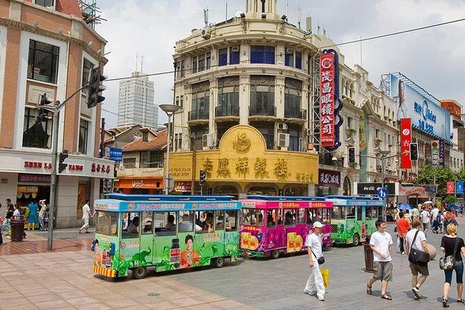 Shanghai Half Day Bus Tour: Yu Garden, Bund, Nanjing Road, Confucius Temple - FAQs