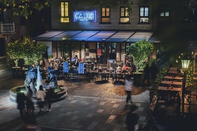 Shanghai Night River Cruise and Light Tour with Yuyuan Bazaar - Authenticity and Local Flavor