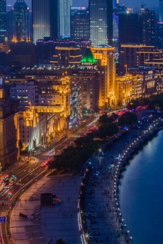 Shanghai: Night River Cruise Tour with Xinjiang Style Dining - What Travelers Say