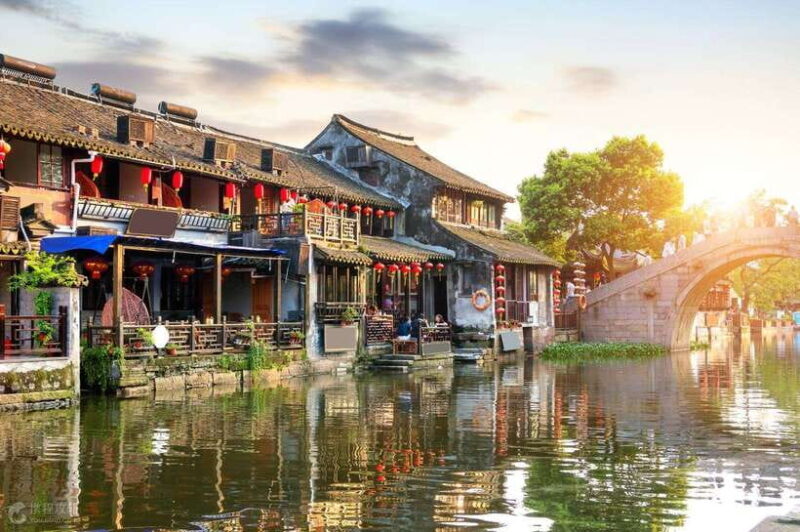 Shanghai: Private Shanghai & Zhujiajiao Tour with Lunch - Frequently Asked Questions