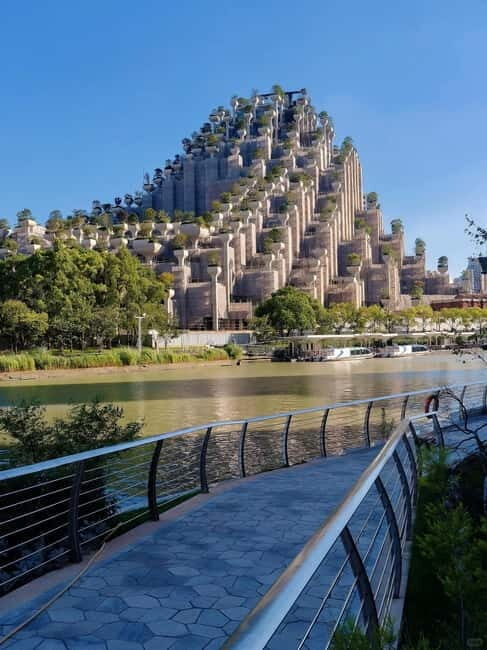 Shanghai: Private Walking Tour of Suzhou Creek & North Bund - Key Points