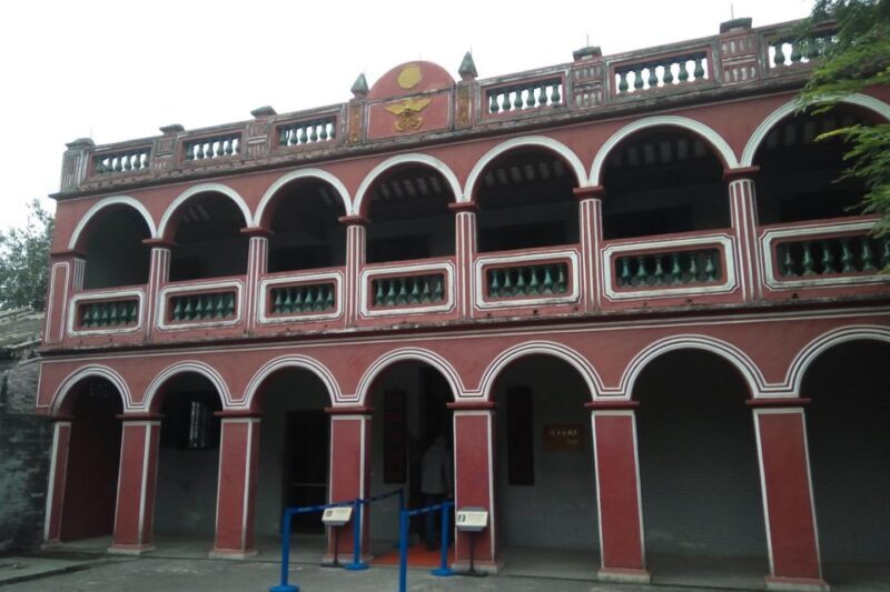 Shanghai: Xintiandi, CCP Museum and French Concession Tour - FAQ