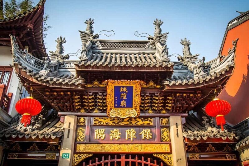 Shanghai: Yu Garden, City God Temple & River Cruise Tour - Evening: Huangpu River Night Cruise