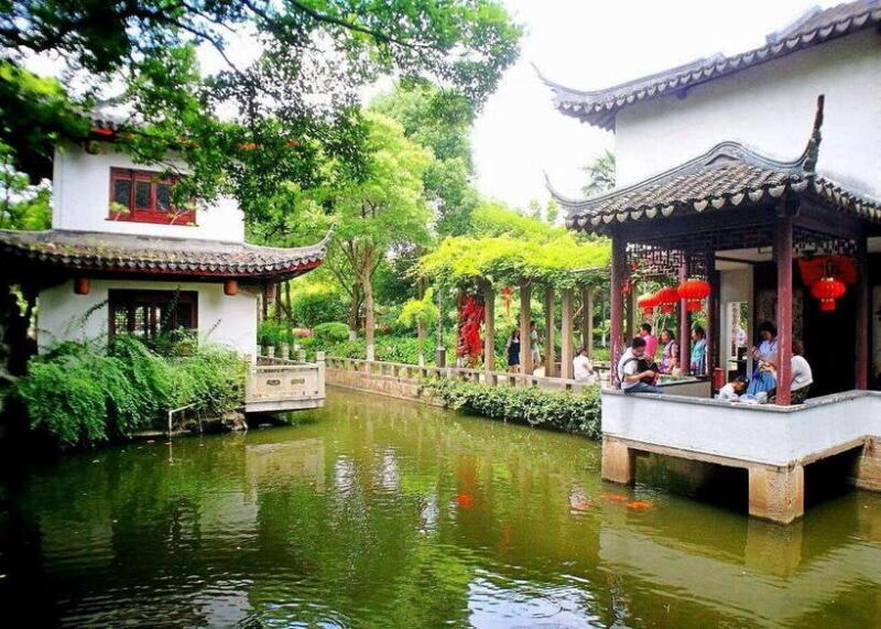 Shanghai: Zhujiajiao Private Tour w/ Boat Ride & Garden - A Thorough Look at the Zhujiajiao Experience