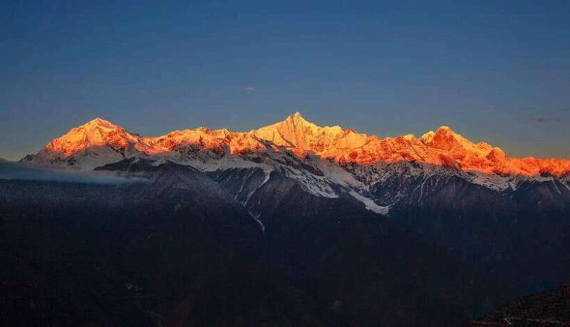 Shangri-La: 7-Day Shangri-La Adventure Tour - Day 4: Wildlife and Religious Heritage